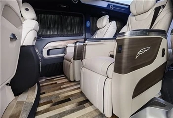 Mercedes-Benz V250 s luxusními VIP sedadly