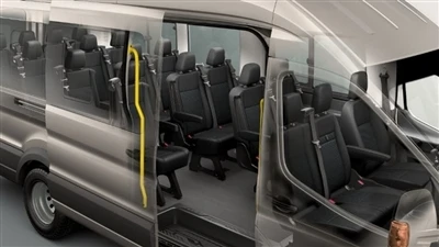 Dodávají se Ford Transit se sedadly?