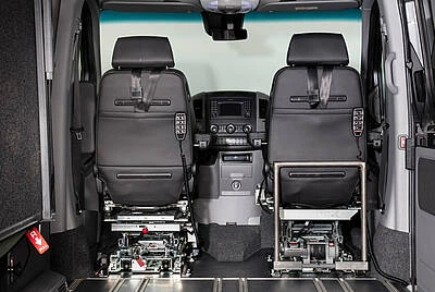 Lze demontovat sedadla Sprinter Van