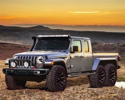 Jeep Gladiator 2020 lze upgradovat na upravenou verzi 6x6.